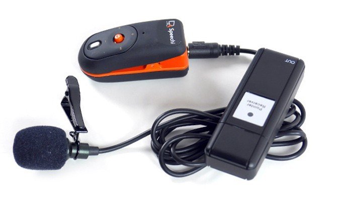 micro cravate pour jouer