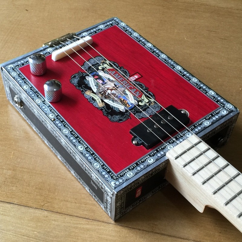 micro guitare 4 fils