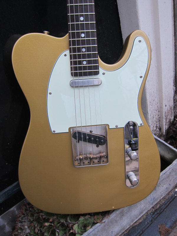 micro guitare amber