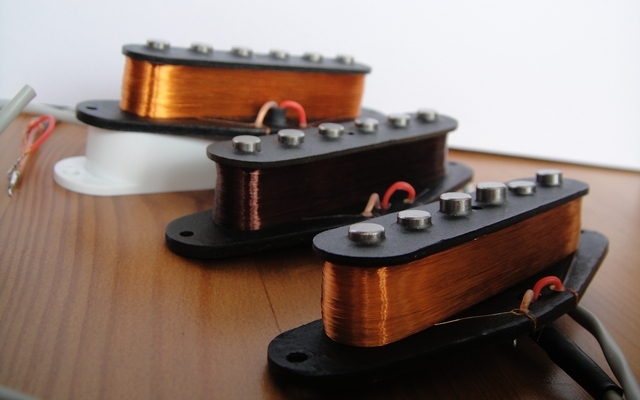 micro guitare artisanal