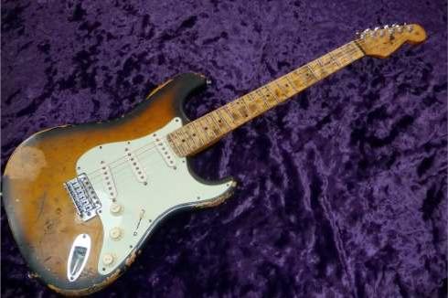 micro guitare demagnetise