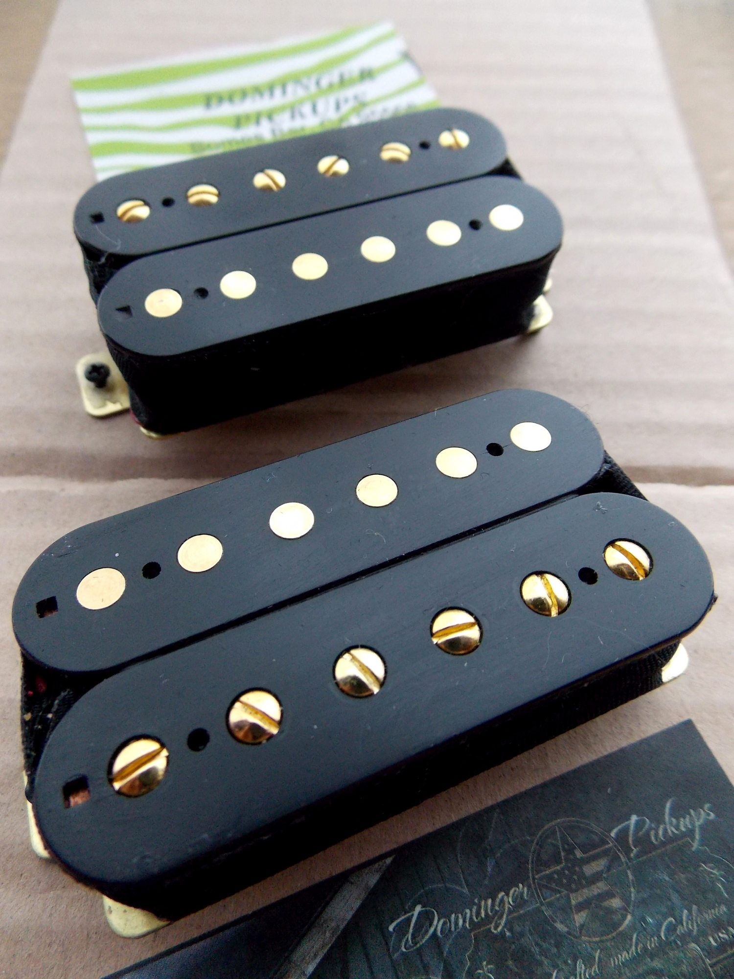 micro guitare dominger
