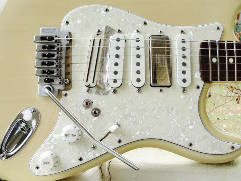 micro guitare double format simple