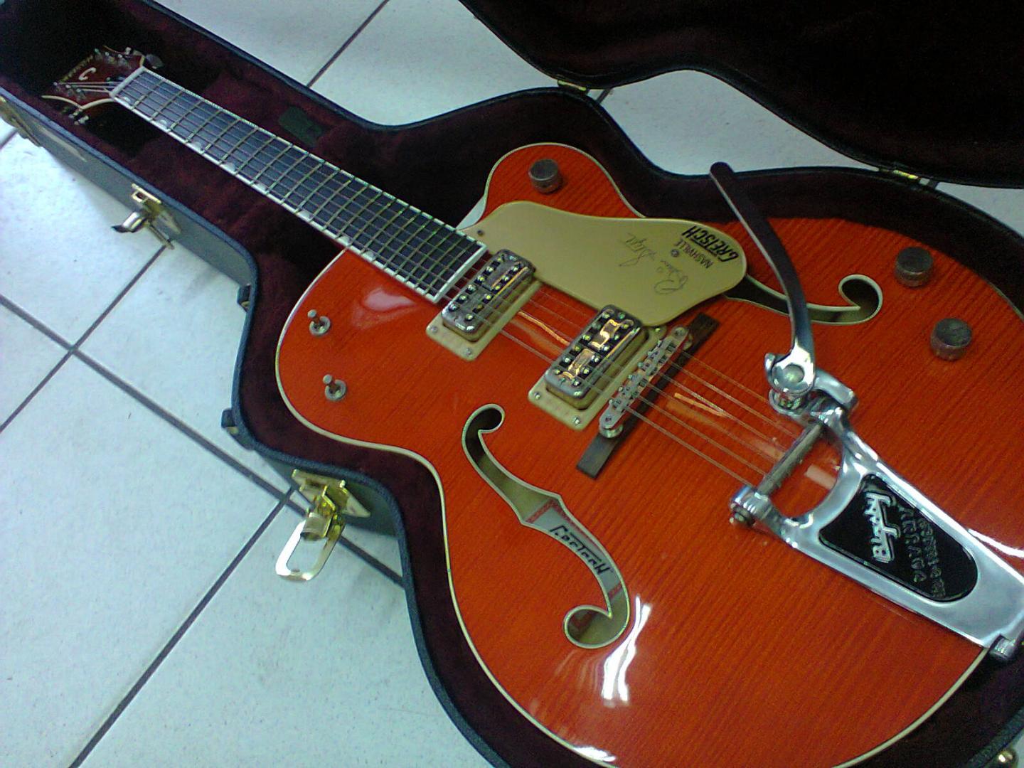 micro guitare electrique fait main