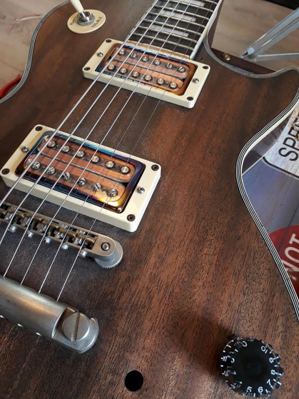 micro guitare fait main france