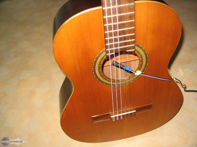 micro guitare flamenca