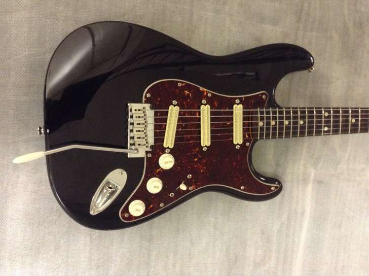 micro guitare gfs