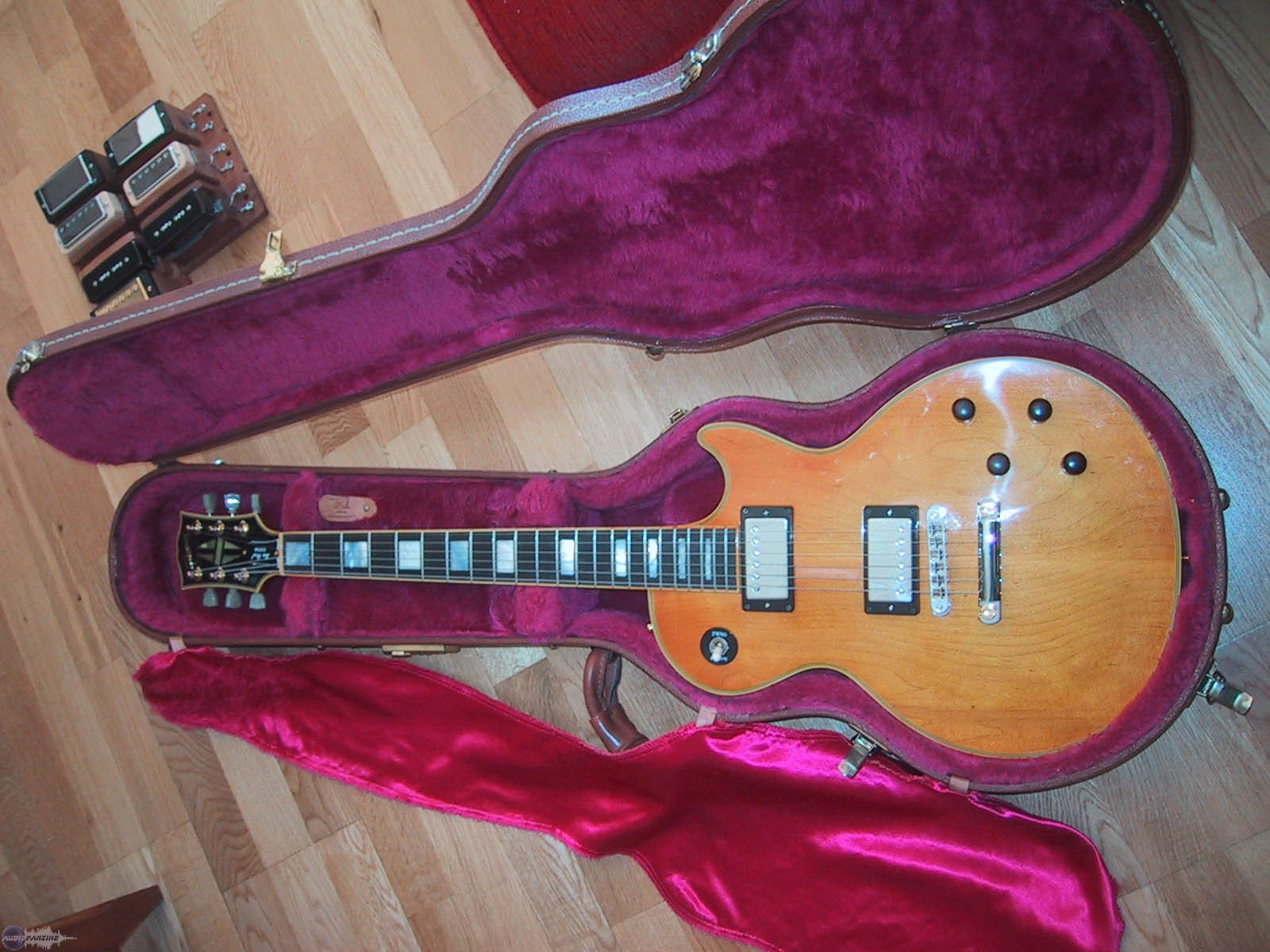 micro guitare gibson les paul