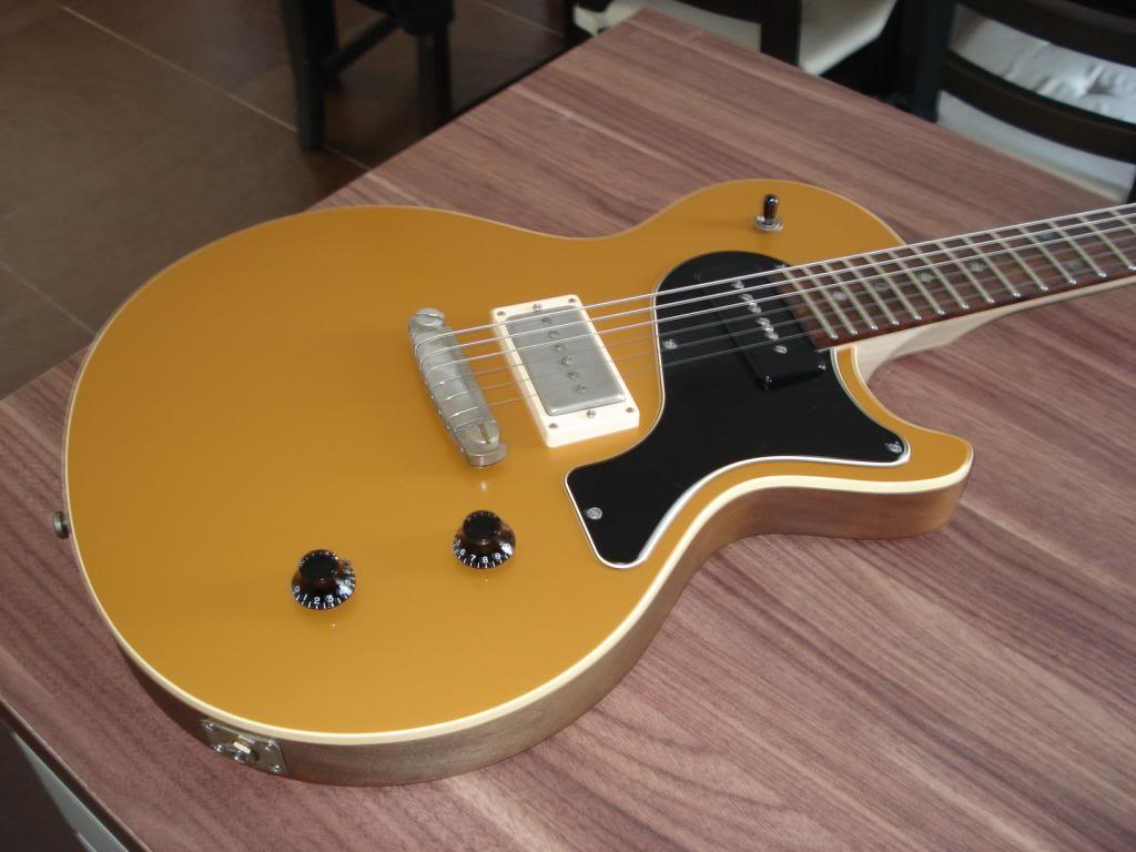 micro guitare haussel