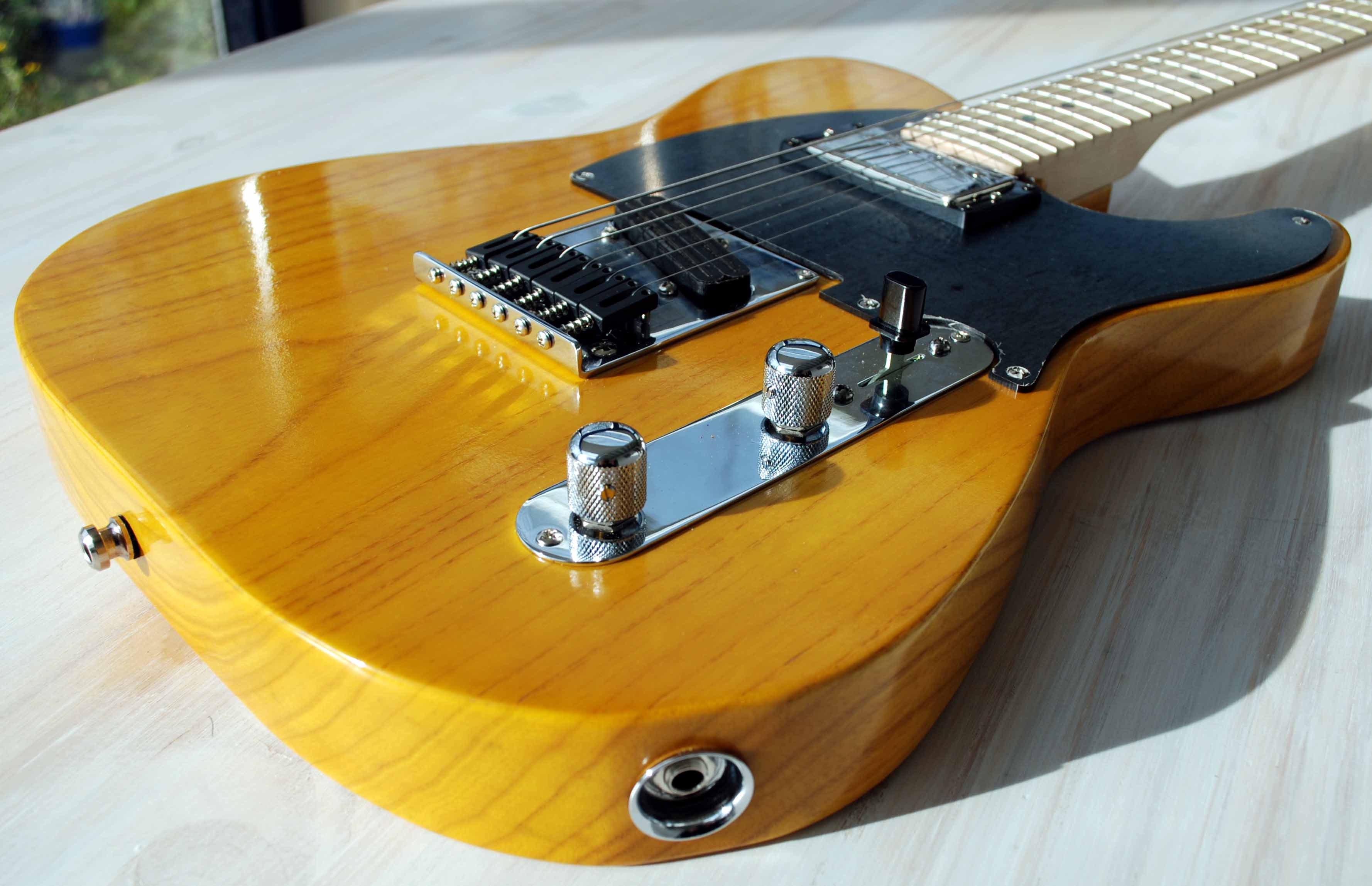 micro guitare haut de gamme