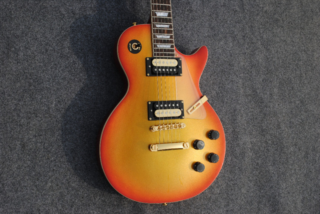 micro guitare heavy metal