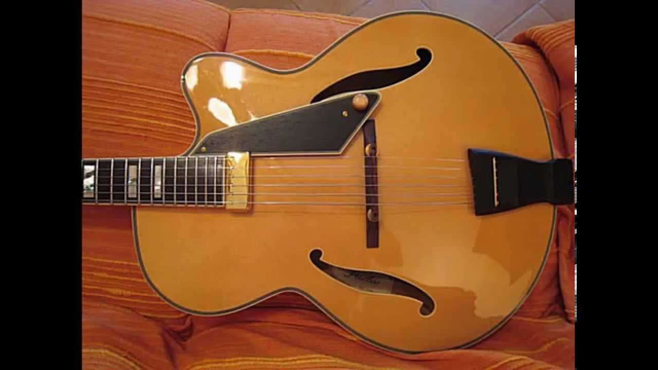 micro guitare jazz archtop