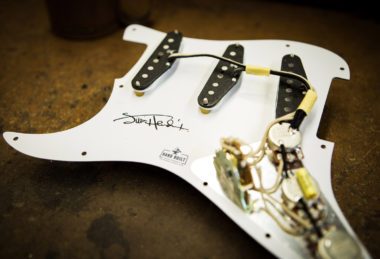 micro guitare jimi hendrix