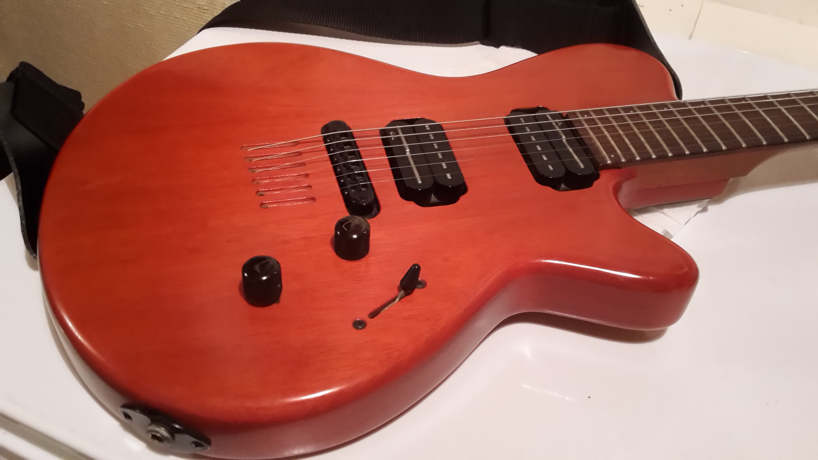 micro guitare joe barden