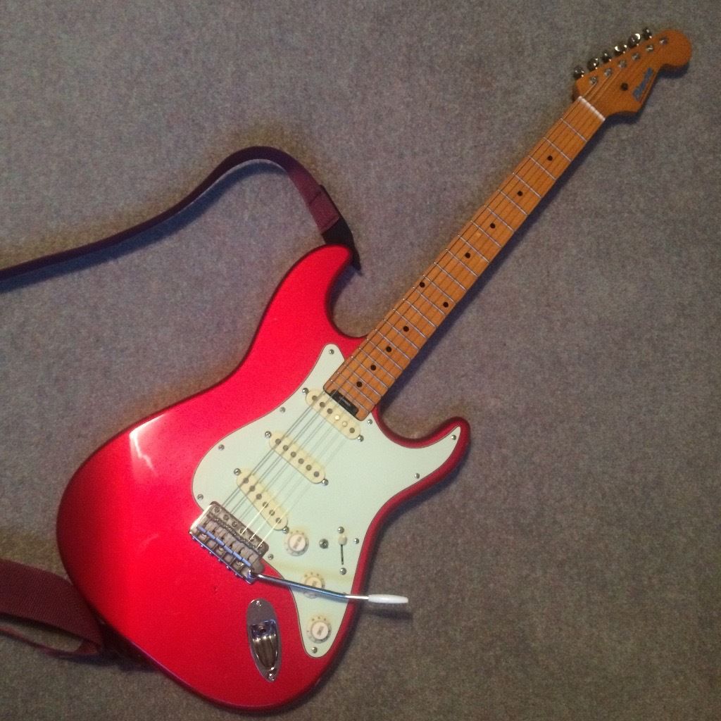 micro guitare levinson