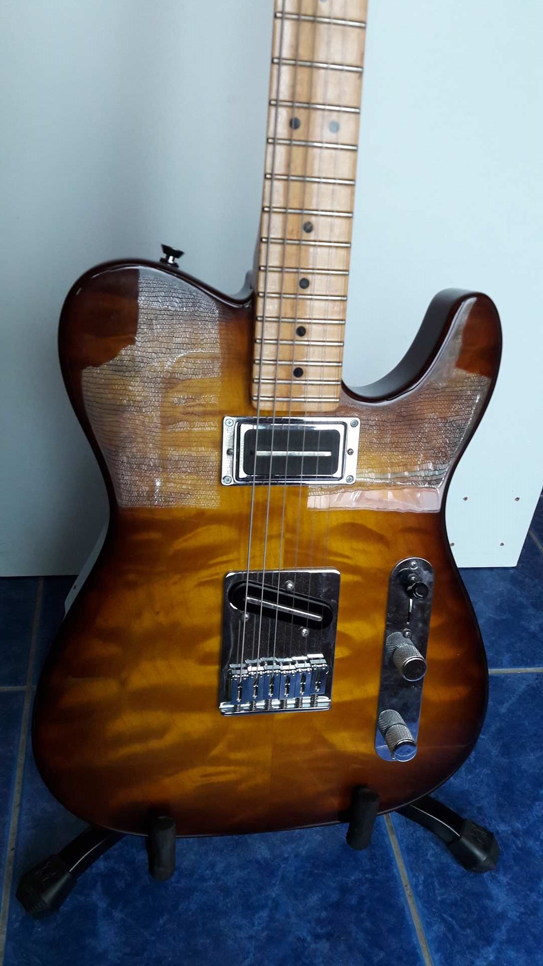 micro guitare lollar