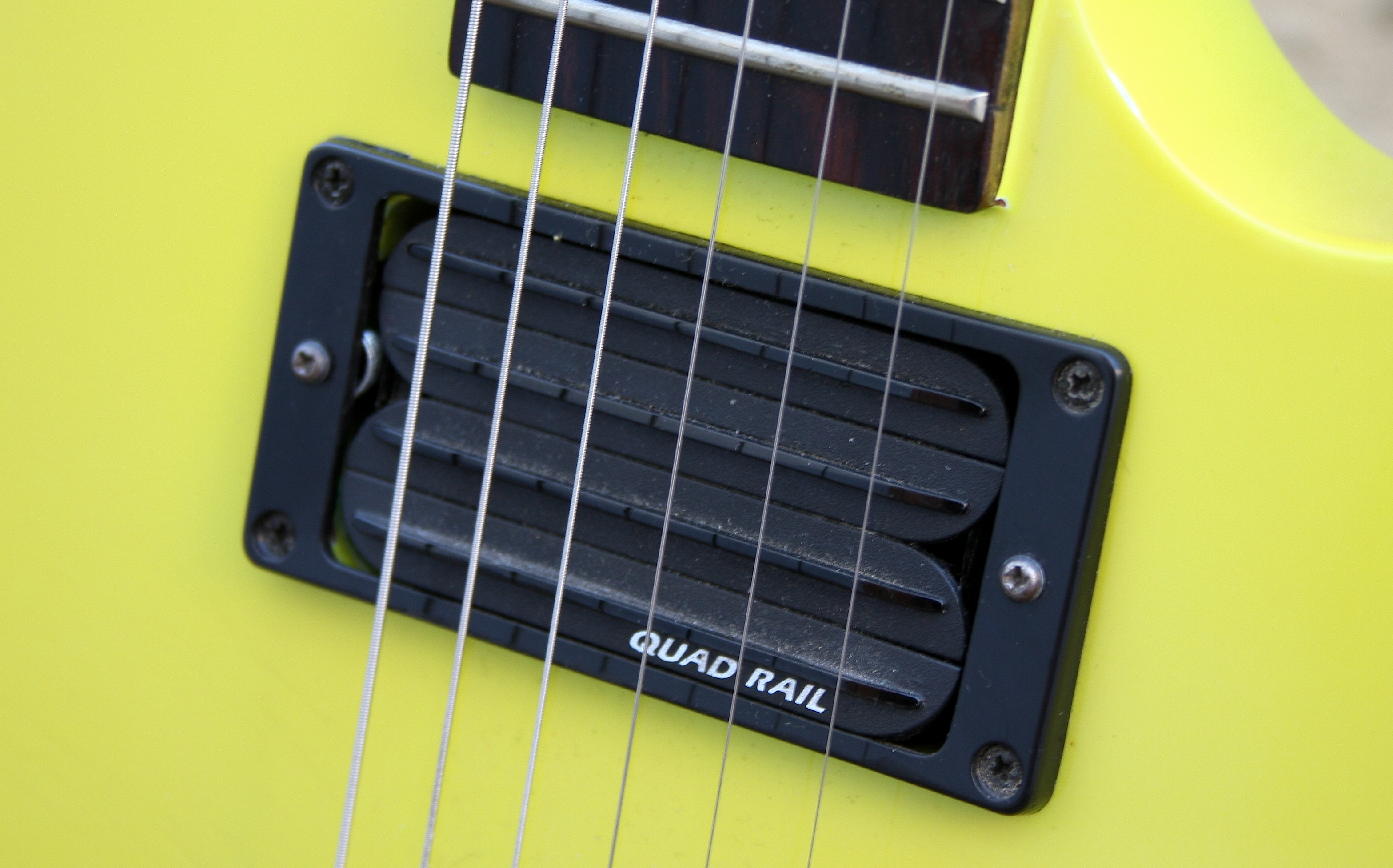 micro guitare obl