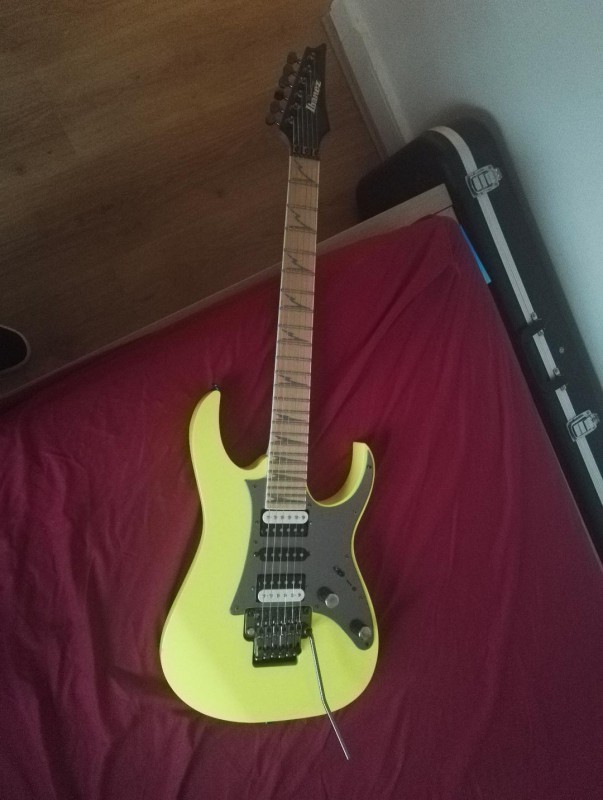micro guitare pour hard rock