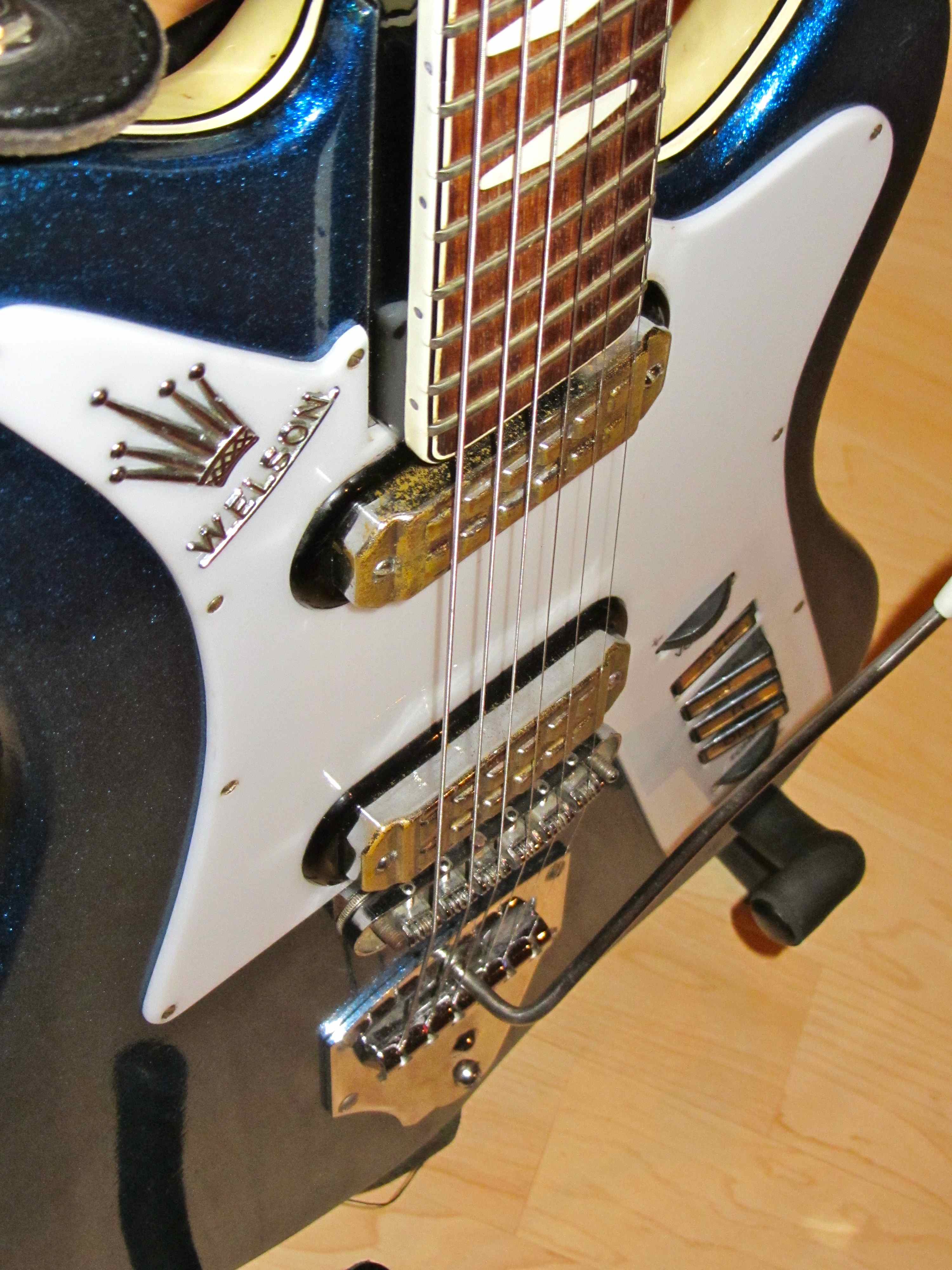 micro guitare qui bouge