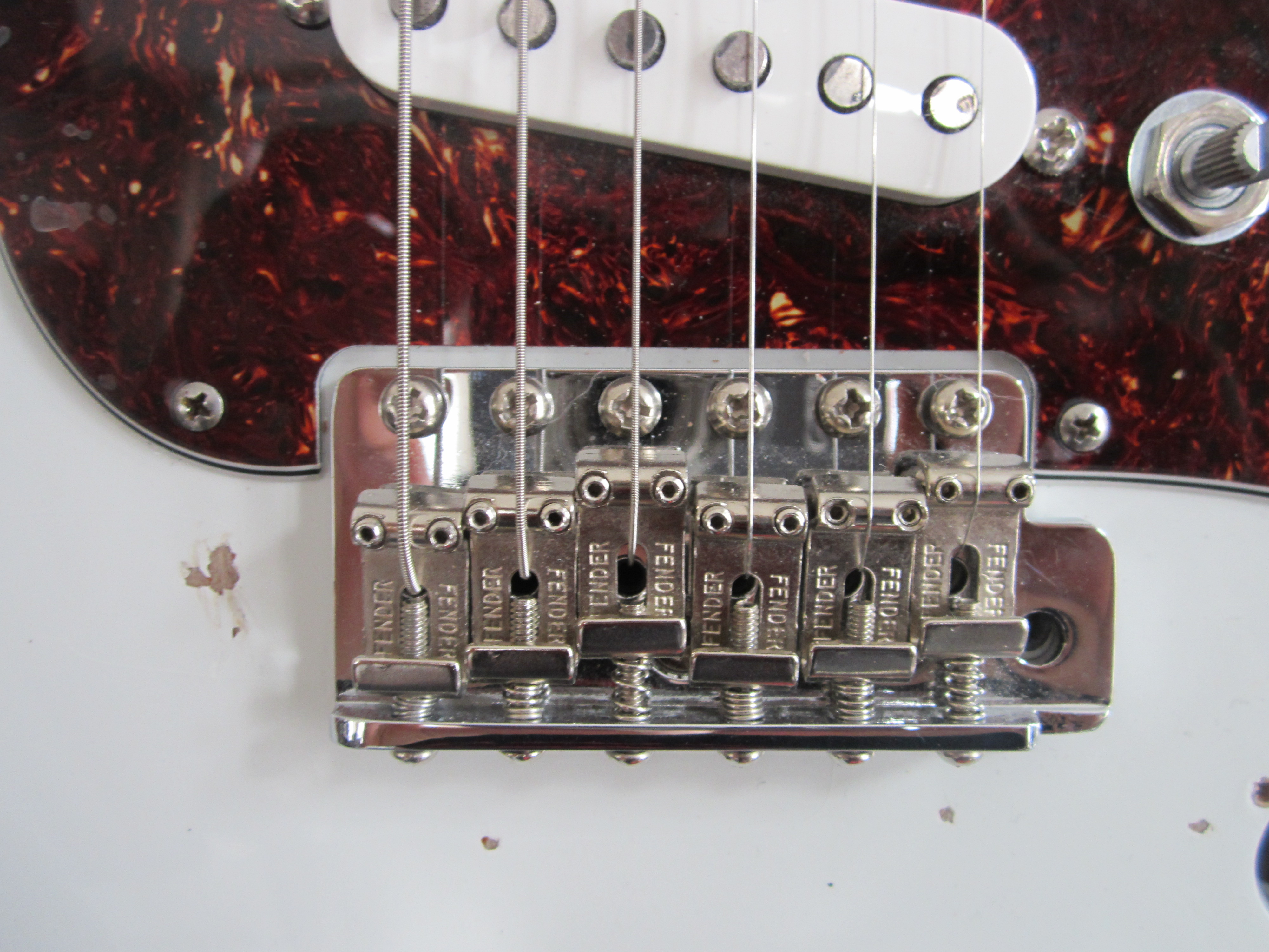 micro guitare rouille