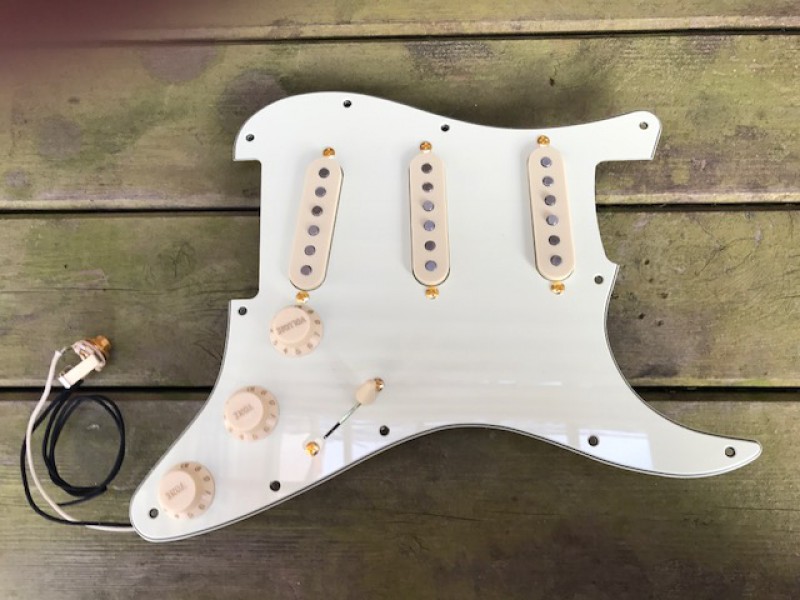 micro guitare tornade
