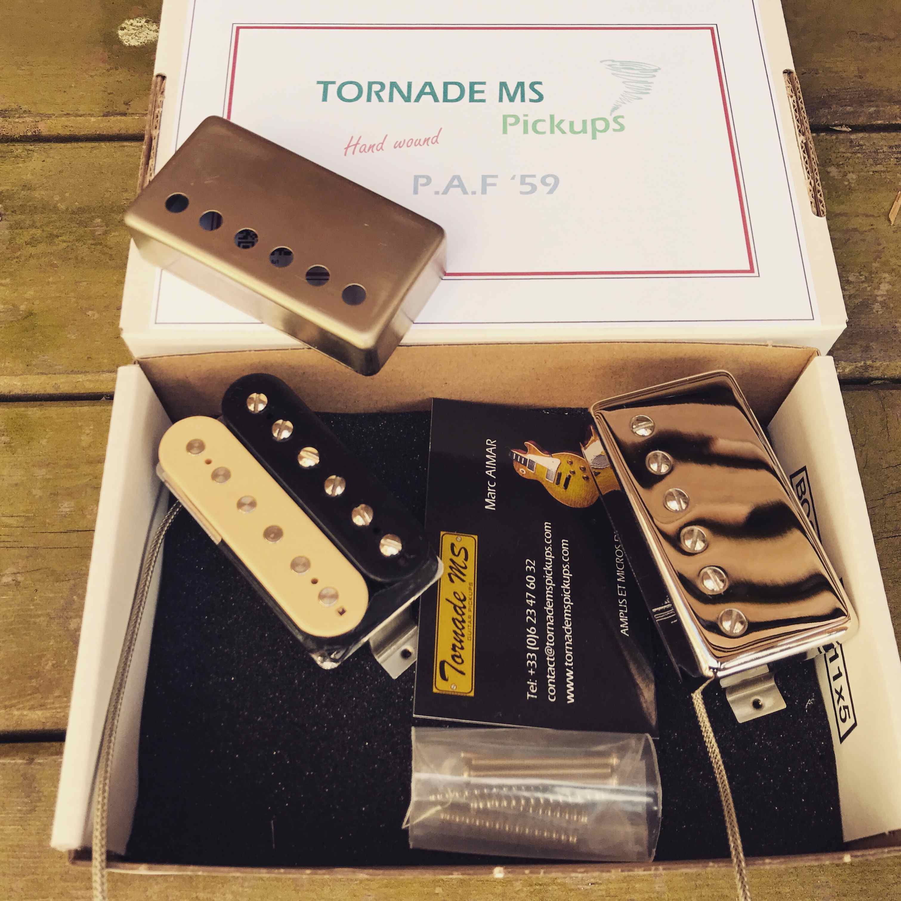 micro guitare tornade