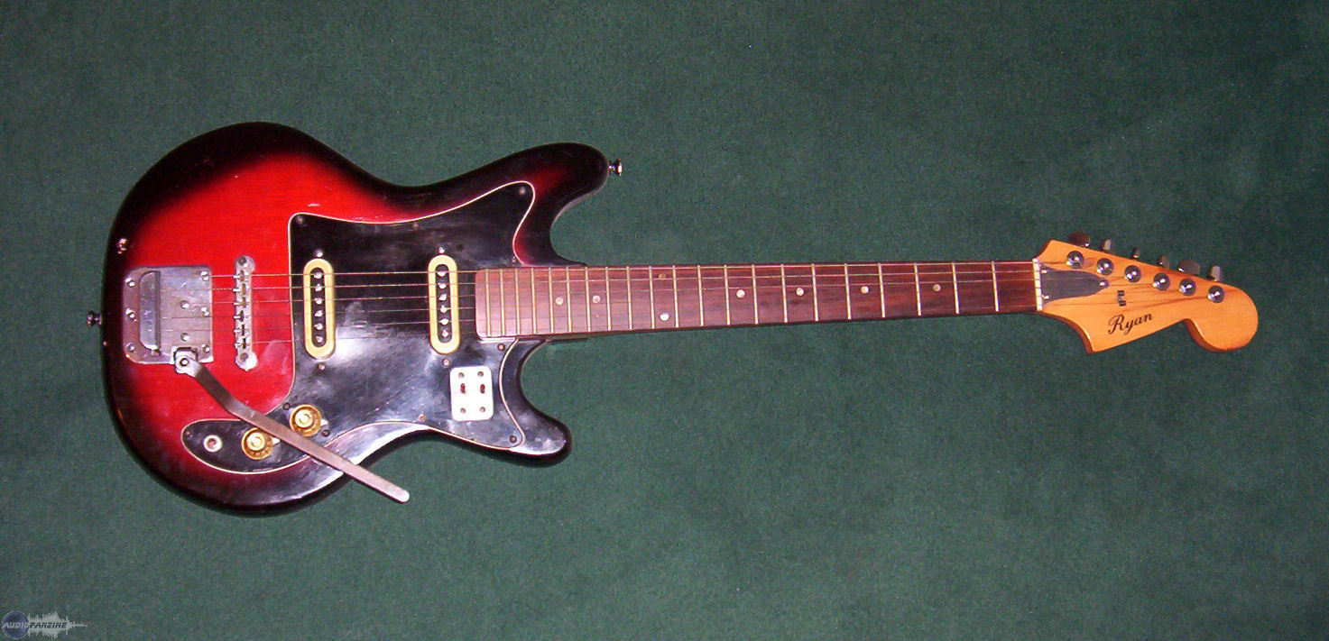 micro guitare type stratocaster
